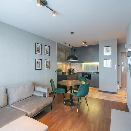 Noche Apartamenty Premium Biała Podlaska Exteriör bild
