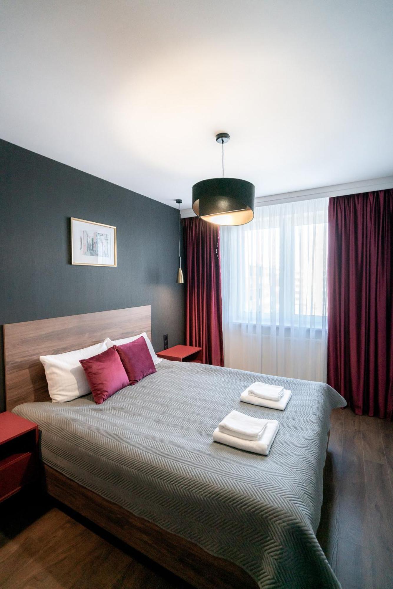 Noche Apartamenty Premium Biała Podlaska Exteriör bild