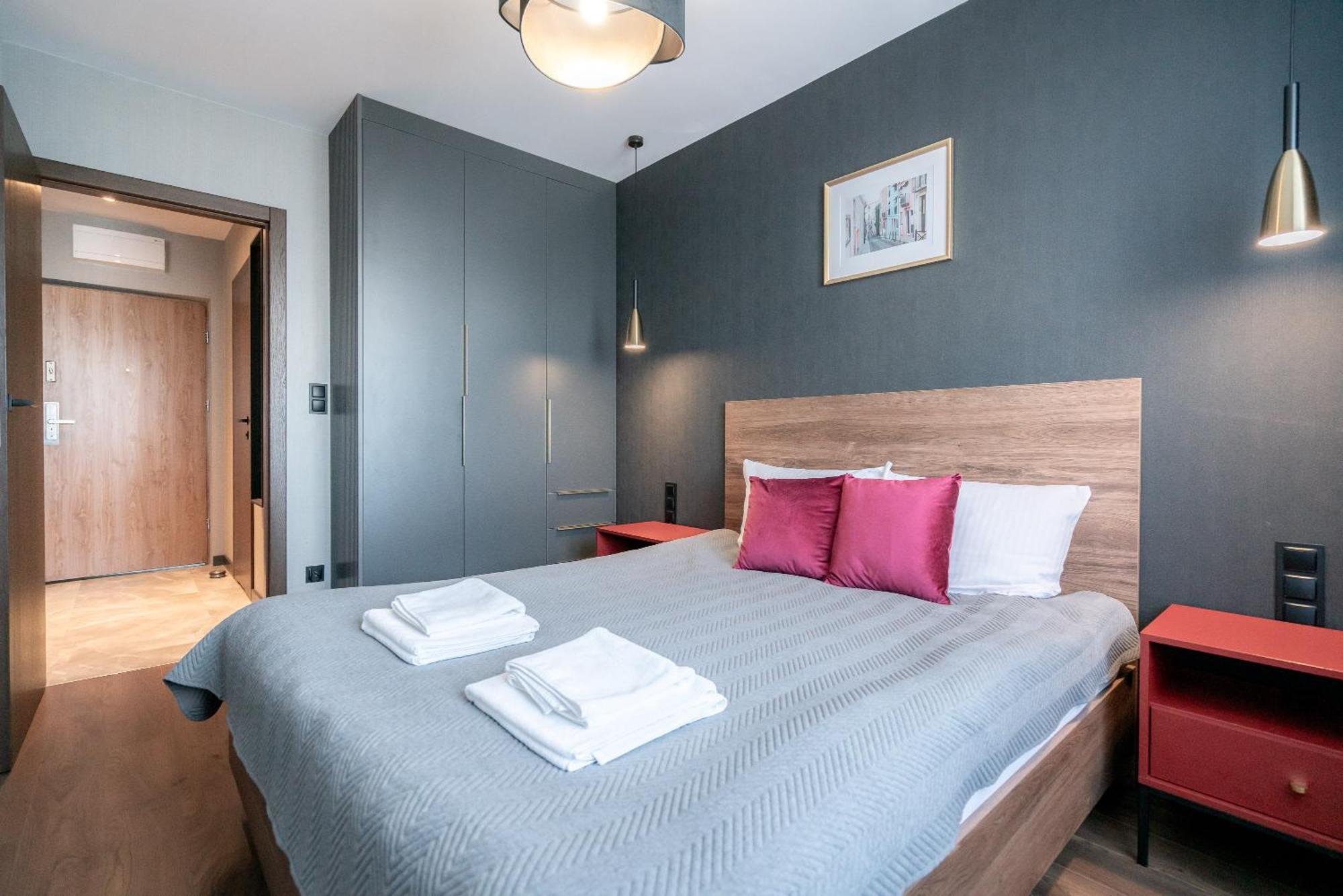 Noche Apartamenty Premium Biała Podlaska Exteriör bild