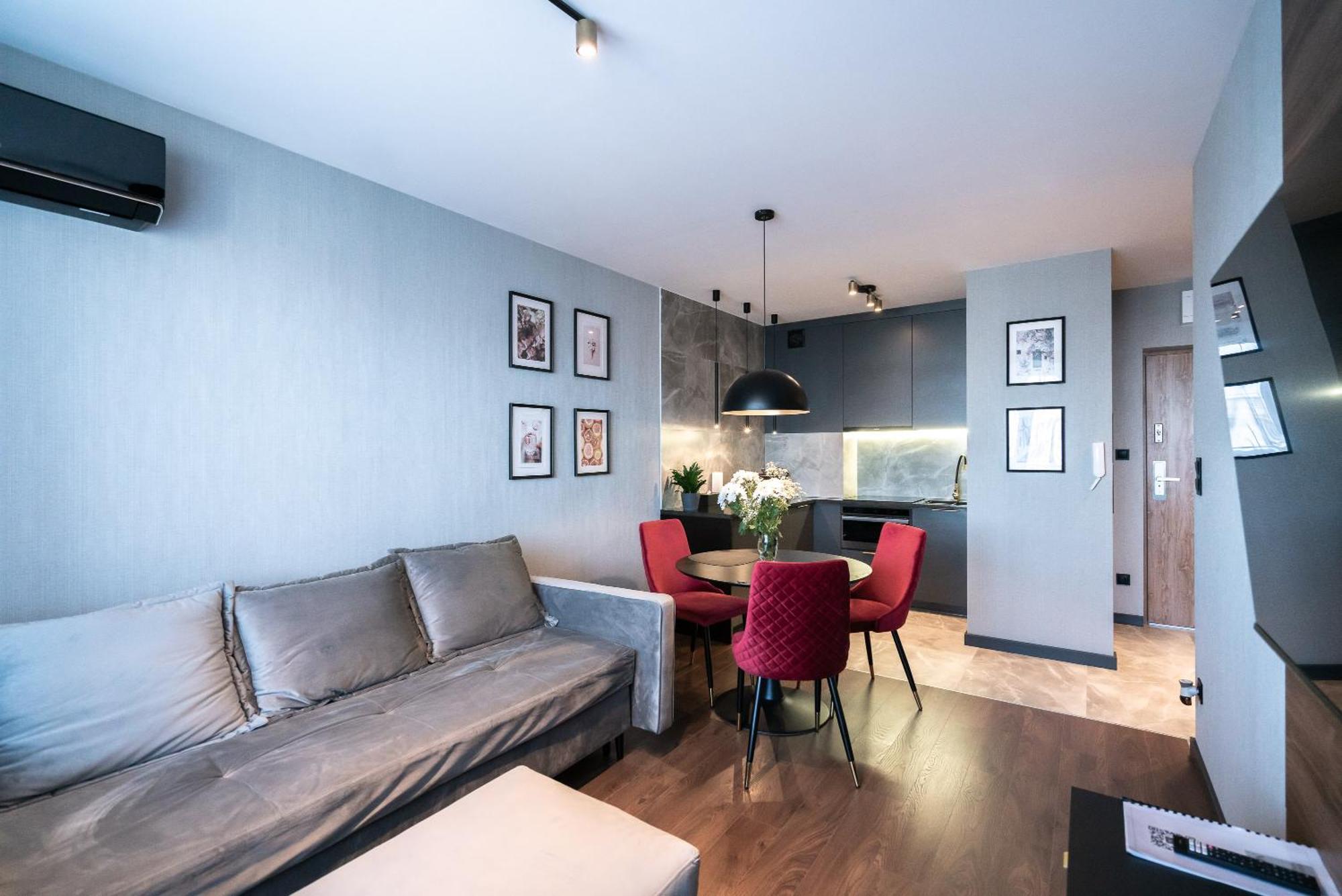 Noche Apartamenty Premium Biała Podlaska Exteriör bild