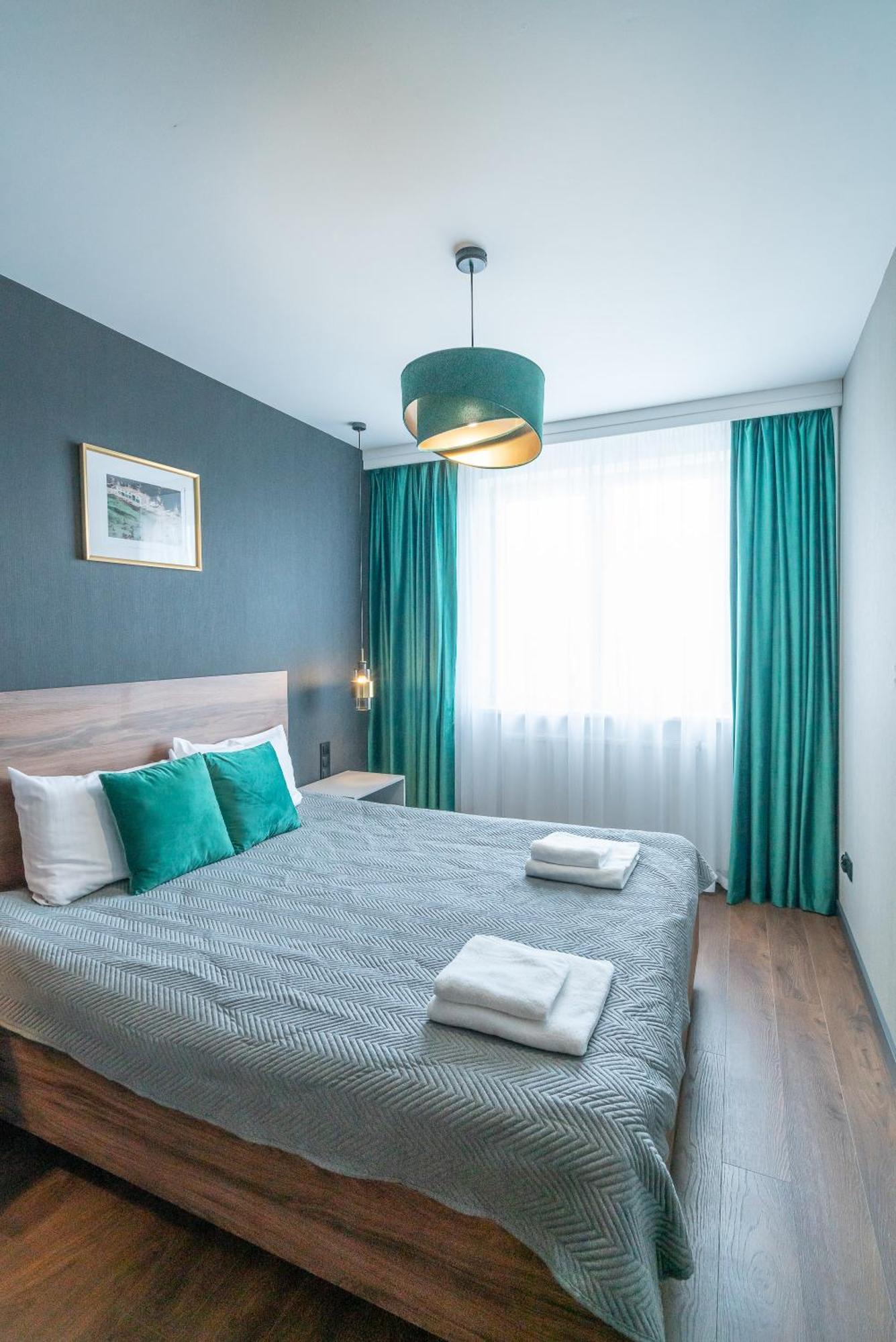 Noche Apartamenty Premium Biała Podlaska Exteriör bild