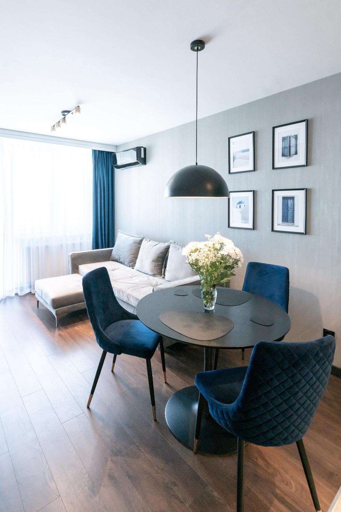 Noche Apartamenty Premium Biała Podlaska Exteriör bild